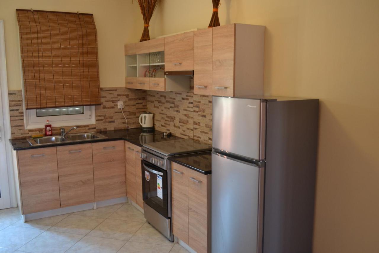 פראמה Spiridoula'S Apartments Corfu מראה חיצוני תמונה